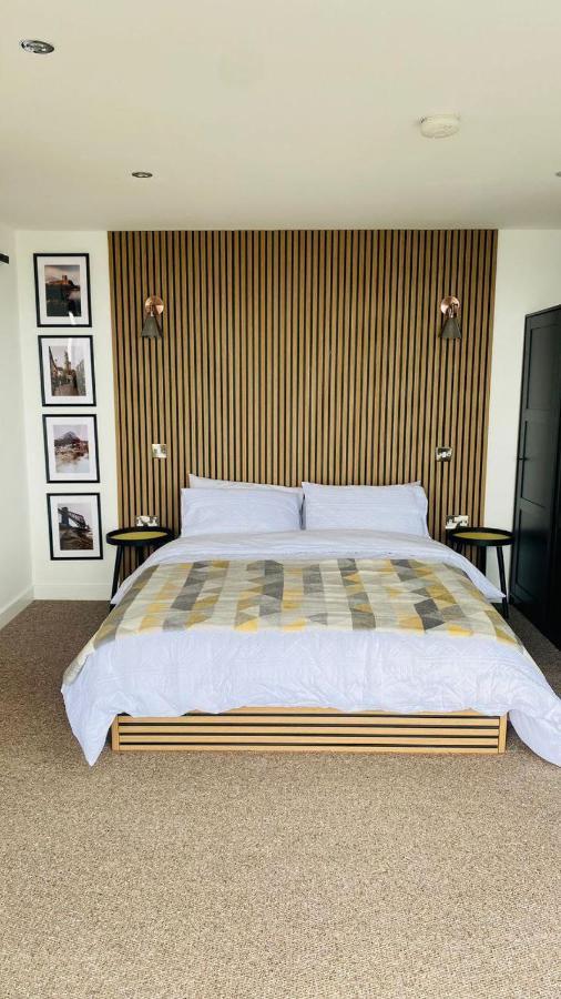 Luxury Beach Front Rooms- Pma Керколді Екстер'єр фото
